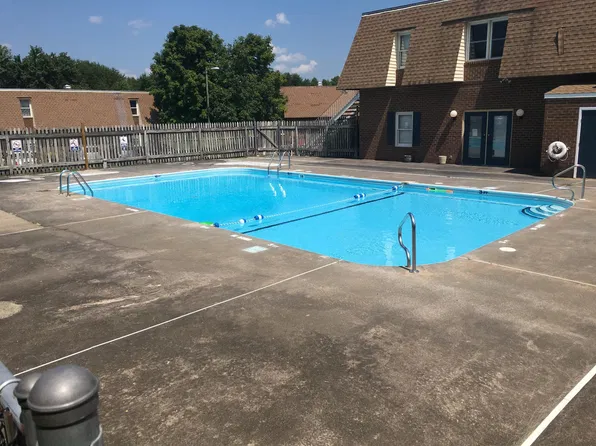 310 Windsor Manor Way, Kernersville, NC 27284