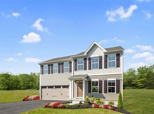 137 Springvale Dr, Amherst, OH 44001