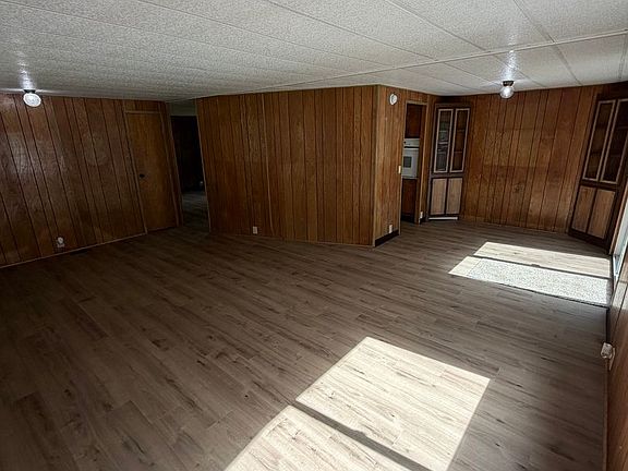 3rd image of 4930 NE Dawn Ln #4934