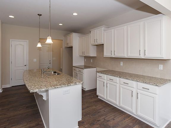 007 Kitchen Compressed