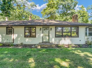 29 Dixie Acres Rd, Danville, IL 61832