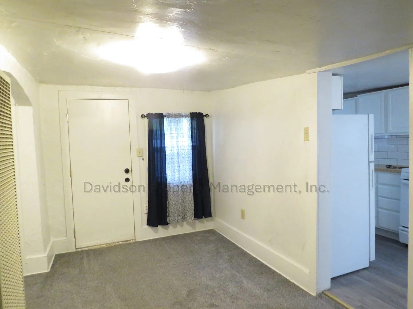 Updated Cottage Centrally Located Near The Olympic Training Center — Photo 4