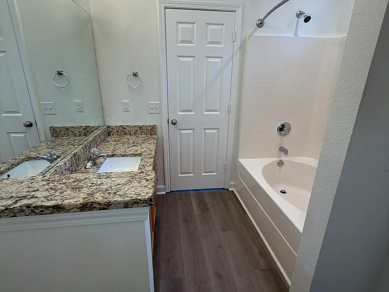 201 Antigua Pl — Photo 17