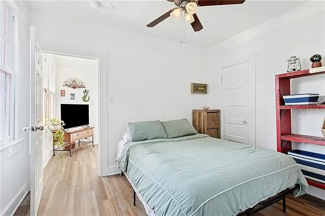 1 bed, 1.0 bath, 356 sqft, $1,300 — Photo 4