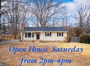 8 Patrick Henry St, Fredericksburg, VA 22405