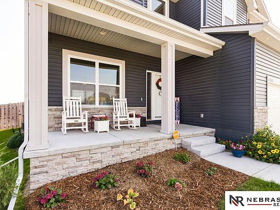 3rd image of 20861 Ventana Cir
