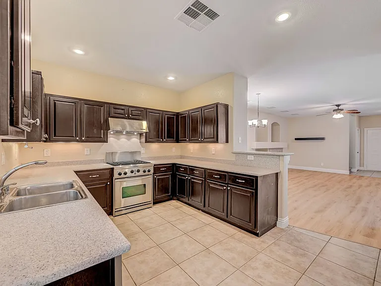 8365 Teton Crest Pl — Photo 13