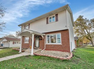 12151 S Lawndale Ave, Alsip, IL 60803