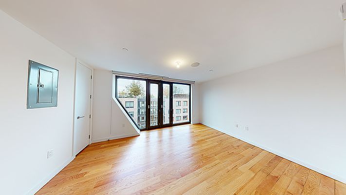 1st image of 123 Melrose St APT 604