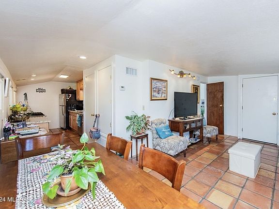 2nd image of 617 N Jerrie Ave