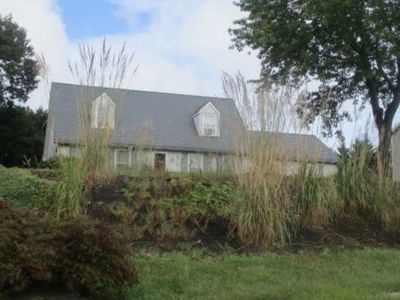 325 Hillcrest Dr, New Cumberland, PA, 17070