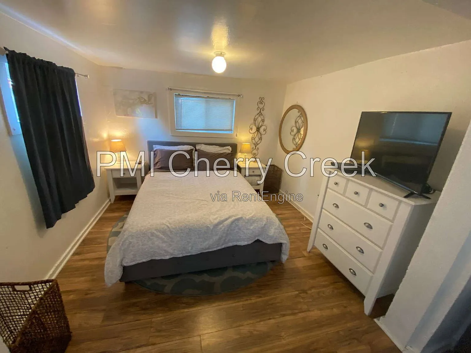 Studio, 1.0 bath, 350 sqft, $800 — Photo 4
