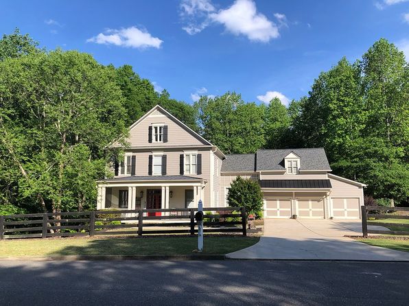 4045 Little Falls Dr