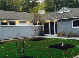 3 Blueberry Ln, Lincoln, MA 01773