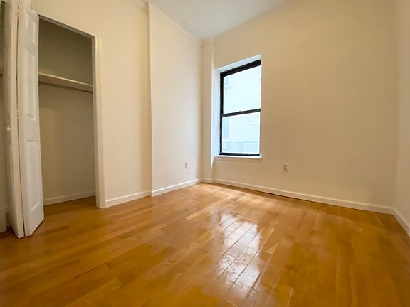 4th image of 238 E 14th St #3J