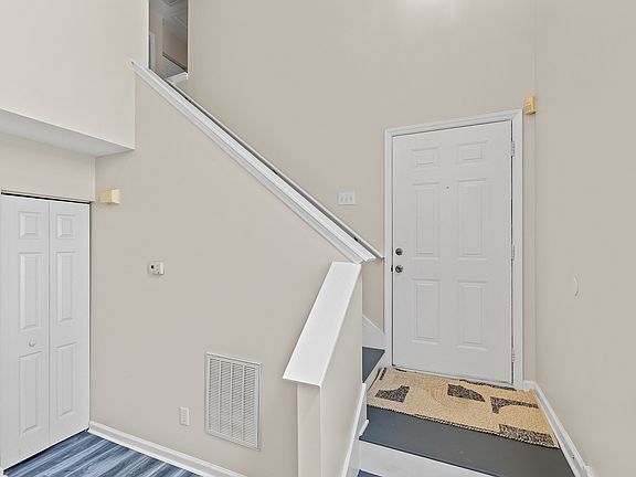 5th image of 4224 Lake Woodard Dr
