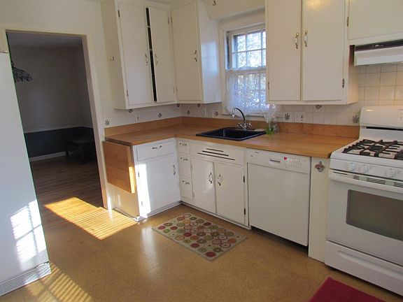 4th image of 1327 Collegewood St
