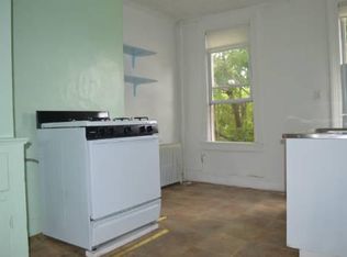 169 Greenpoint Ave APT 3L, Brooklyn, NY 11222