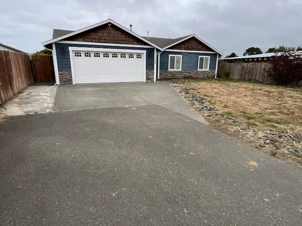2533 Rita Ave, McKinleyville, CA 95519