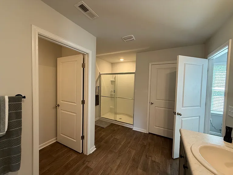 386 High Ridge Ct — Photo 17