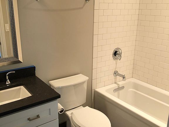 3rd image of 603 S McKinley Ave APT 3N