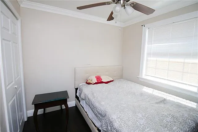1522 Maplewood Dr — Photo 8