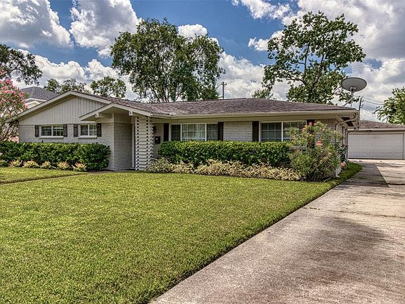 2nd image of 5171 Kingfisher Dr