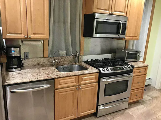 Rented by Mega Homes Realty INC | media 33