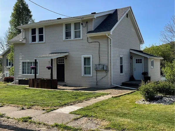 31 Mechanic St, Eldred, PA 16731