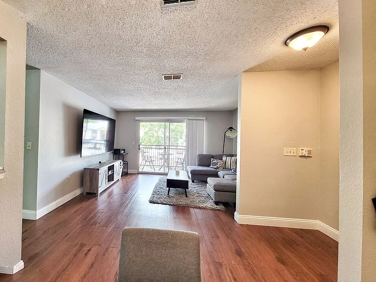 3705 SW 27th St #527 — Photo 6