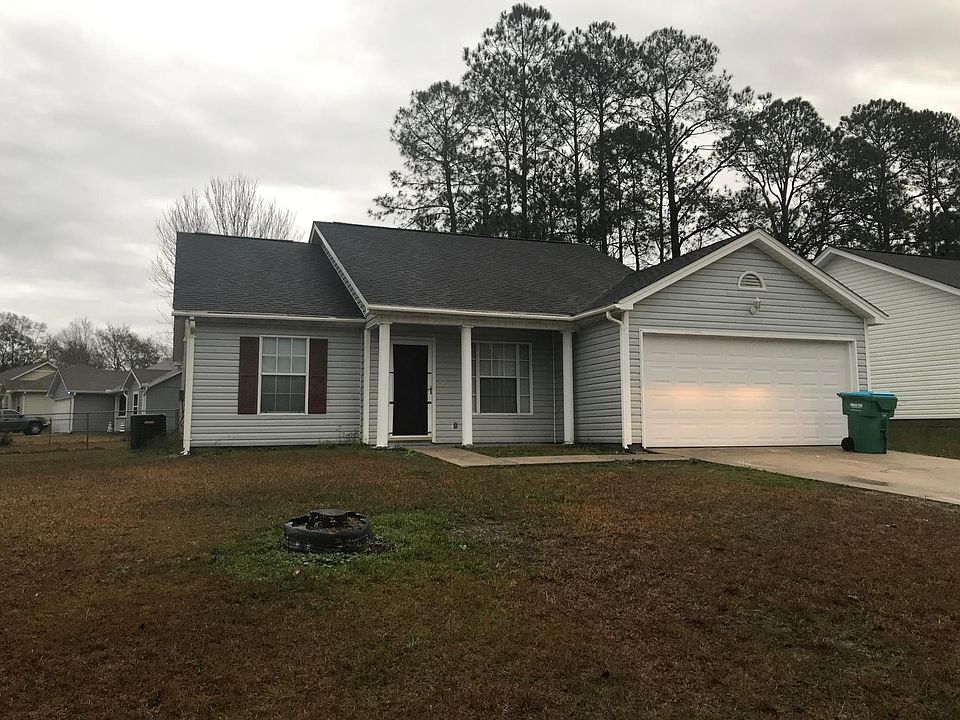 1st image of 14094 Woodmont Dr
