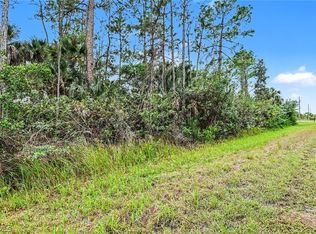 515 Woodman Dr, Lehigh Acres, FL 33972