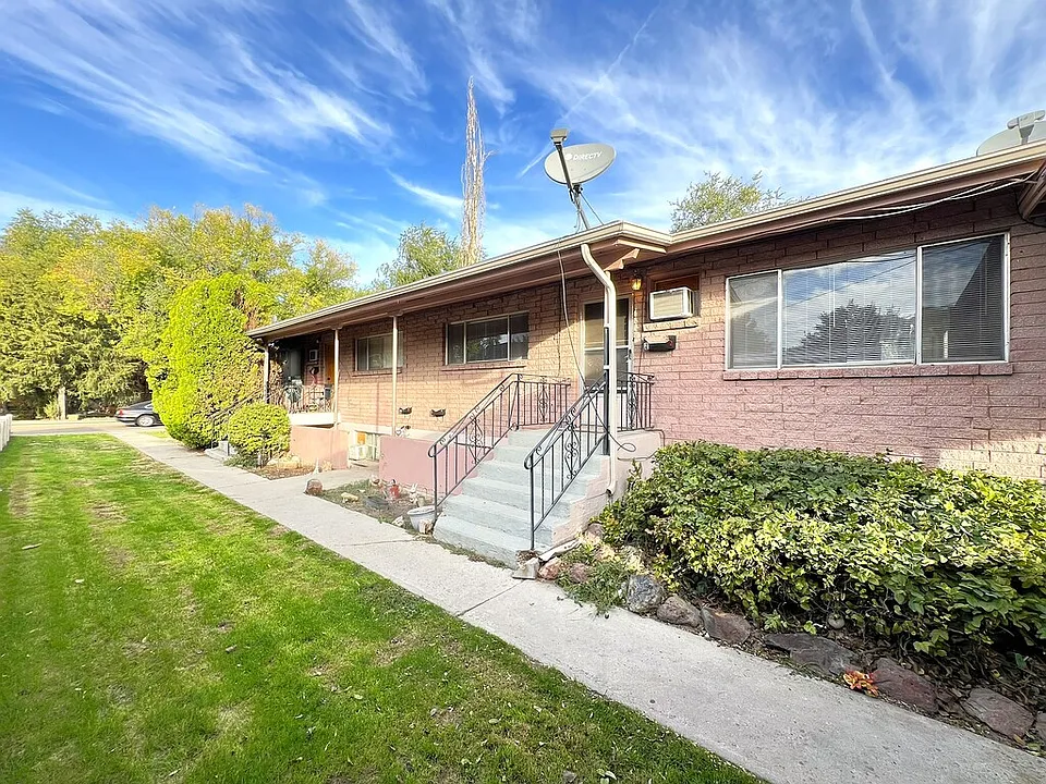68 N Yale St #4