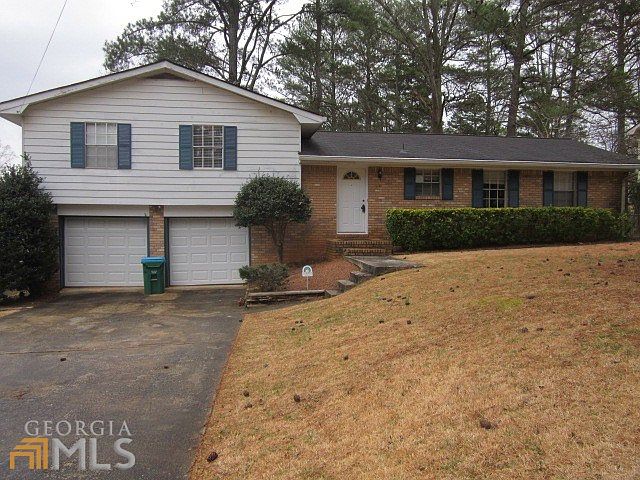 2nd image of 2376 Bailey Dr