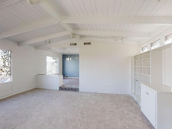 3rd image of 1340 San Mateo Blvd SE APT 2