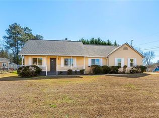 10396 Irongate Ln, Jonesboro, GA 30238