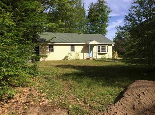 14 Hillside Dr, Center Ossipee, NH 03814