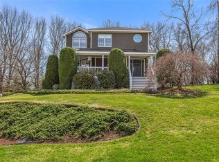 9 Heritage Dr, Lincoln, RI 02865