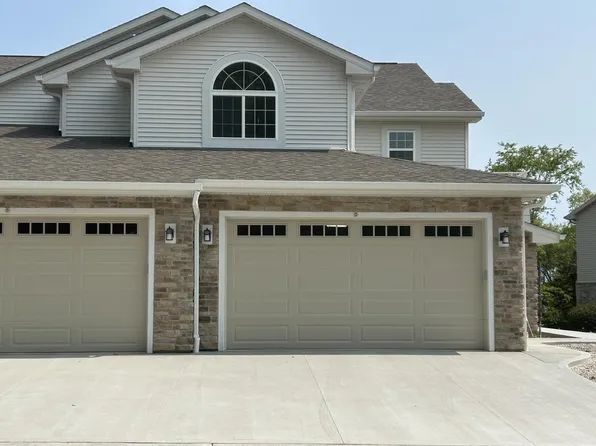 W141N9978 Seven Pines WAY #204, Germantown, WI 53022