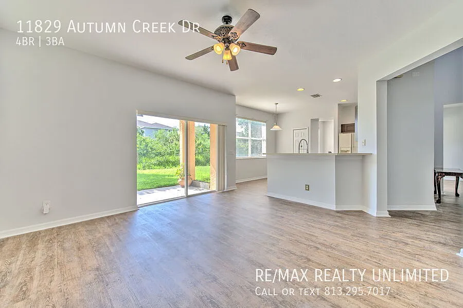 Rivercrest - 11829 Autumn Creek Dr Riverview, FL 33569 — Photo 3