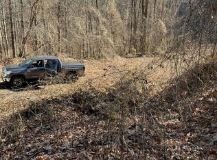 817 Cannon St, Cumberland, KY 40823