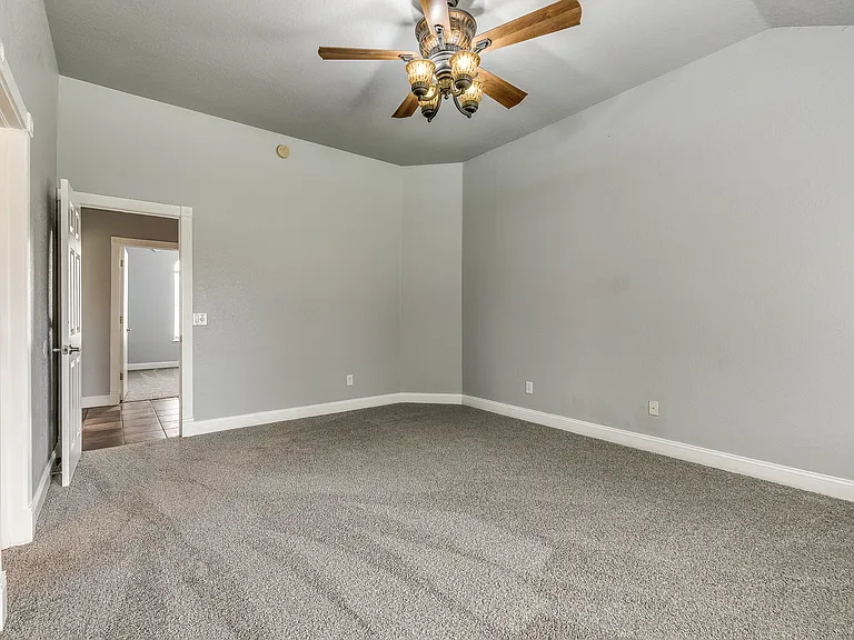 12309 SW 12th St — Photo 31