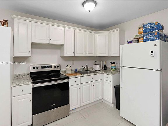 4th image of 3001 NW 56th St