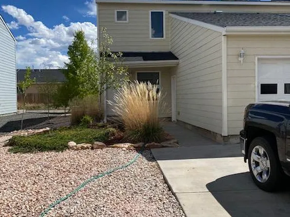 1034 Palmer Dr, Laramie, WY 82070