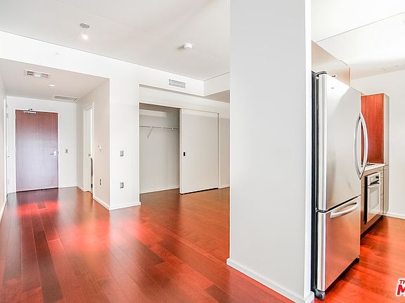3rd image of 1155 S Grand Ave APT 1010