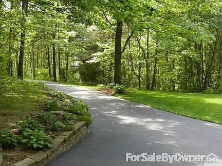 Peaceful and private : Serenely set back from the road.