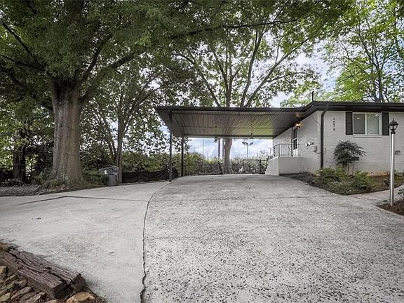 2nd image of 1076 Vonda Ln SW #1076
