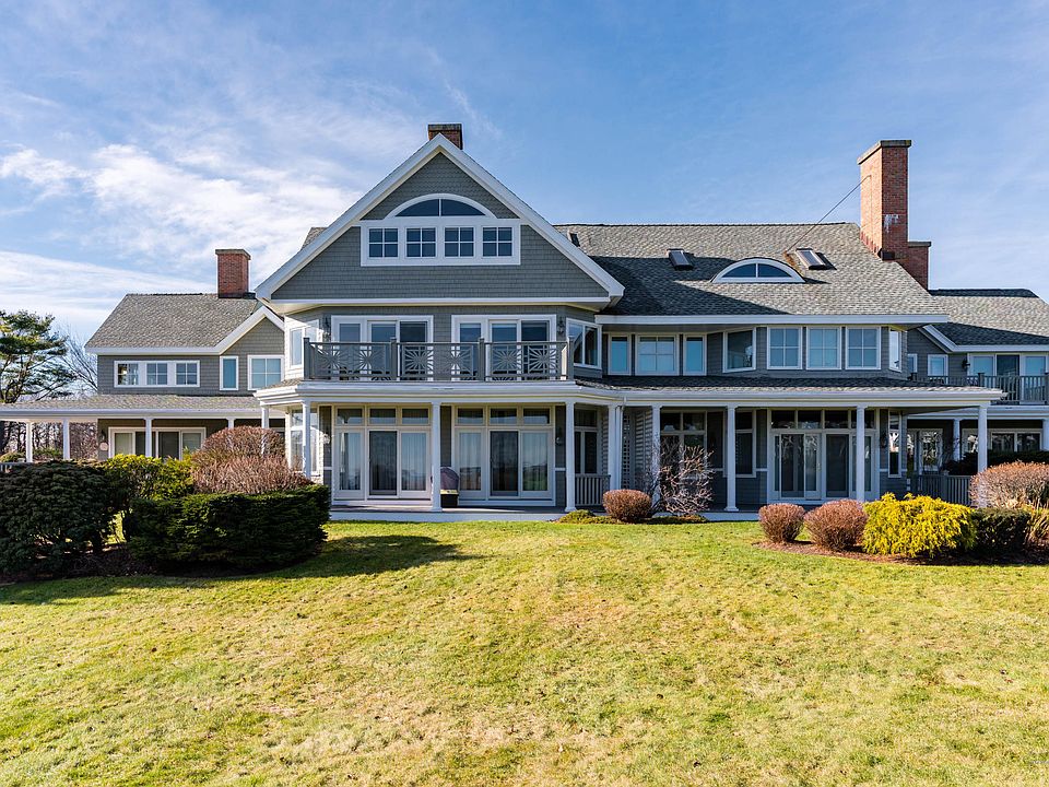 1st image of 30 Atlantic Dr #30