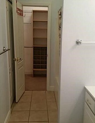 5th image of 251 Plum St