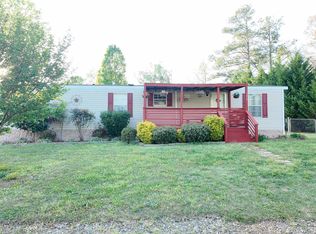 136 Caroline Ave, Inman, SC 29349